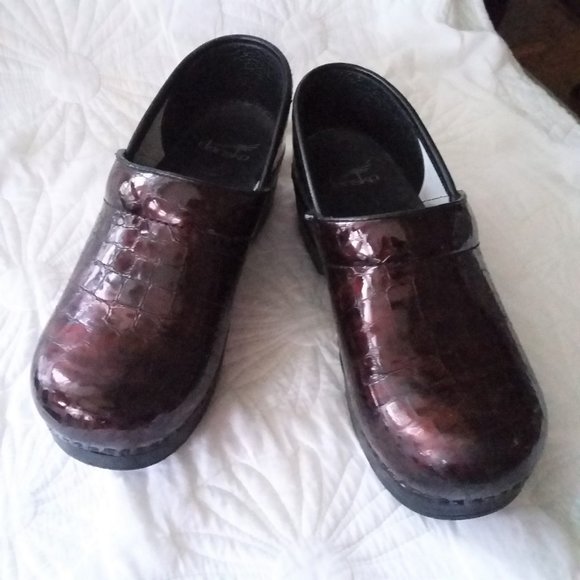 Nice Dansko Mules Clogs Size 7.5-8  38 - Picture 1 of 8